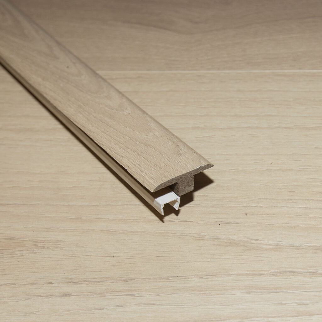 Weston T-Molding